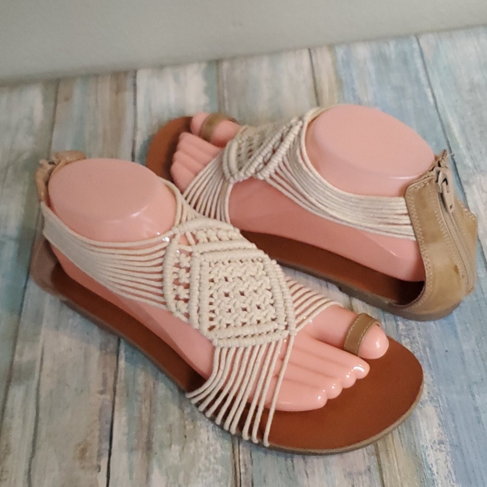 Knit toe sandals